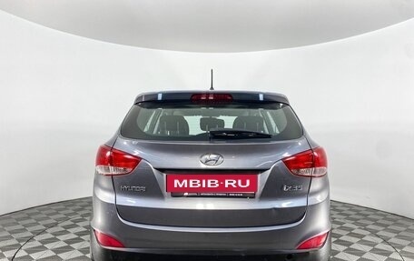 Hyundai ix35 I рестайлинг, 2011 год, 999 000 рублей, 6 фотография