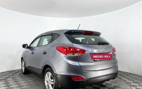 Hyundai ix35 I рестайлинг, 2011 год, 999 000 рублей, 7 фотография