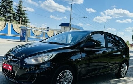 Hyundai Solaris II рестайлинг, 2012 год, 830 000 рублей, 1 фотография