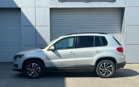 Volkswagen Tiguan I, 2011 год, 1 093 000 рублей, 4 фотография