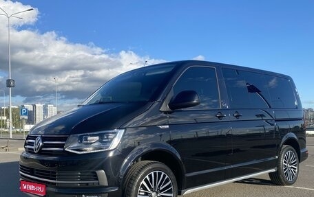 Volkswagen Multivan T6 рестайлинг, 2018 год, 5 600 000 рублей, 1 фотография