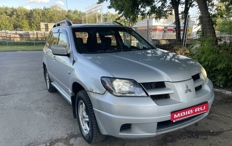 Mitsubishi Outlander III рестайлинг 3, 2003 год, 345 000 рублей, 2 фотография