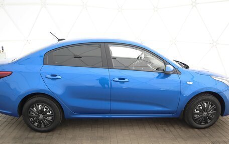 KIA Rio IV, 2020 год, 1 645 000 рублей, 2 фотография