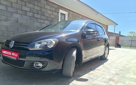 Volkswagen Golf VI, 2011 год, 985 000 рублей, 2 фотография