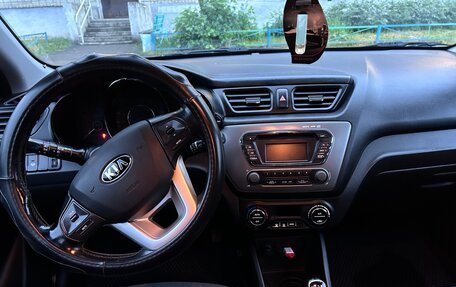 KIA Rio III рестайлинг, 2013 год, 970 000 рублей, 5 фотография