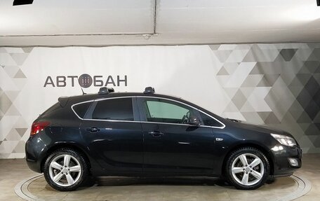 Opel Astra J, 2011 год, 759 000 рублей, 6 фотография