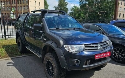 Mitsubishi L200 IV рестайлинг, 2014 год, 1 900 000 рублей, 1 фотография