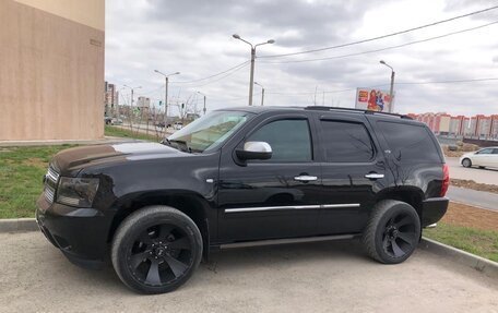 Chevrolet Tahoe III, 2012 год, 2 550 000 рублей, 1 фотография