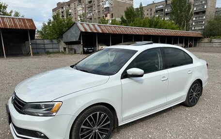 Volkswagen Jetta VI, 2015 год, 1 630 000 рублей, 1 фотография