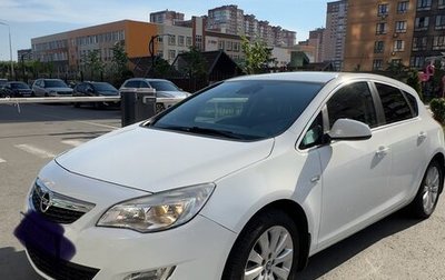 Opel Astra J, 2012 год, 910 000 рублей, 1 фотография