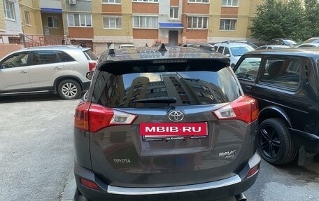 Toyota RAV4, 2013 год, 2 490 000 рублей, 8 фотография