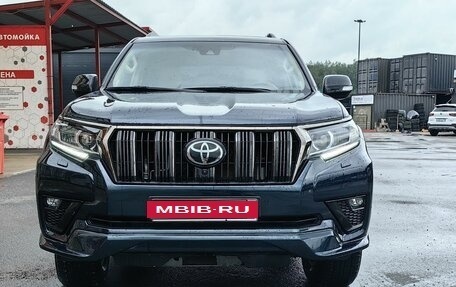 Toyota Land Cruiser Prado 150 рестайлинг 2, 2021 год, 6 550 000 рублей, 1 фотография