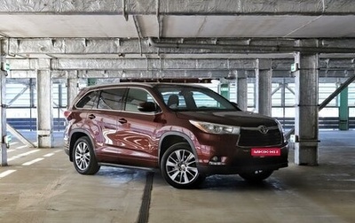 Toyota Highlander III, 2015 год, 3 800 000 рублей, 1 фотография