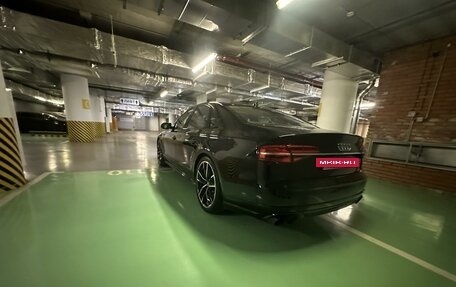 Audi A8, 2010 год, 2 490 000 рублей, 6 фотография