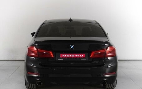 BMW 5 серия, 2017 год, 3 249 000 рублей, 4 фотография
