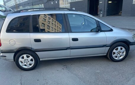 Opel Zafira A рестайлинг, 2001 год, 450 000 рублей, 2 фотография