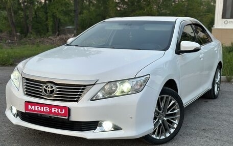 Toyota Camry, 2013 год, 1 399 000 рублей, 1 фотография