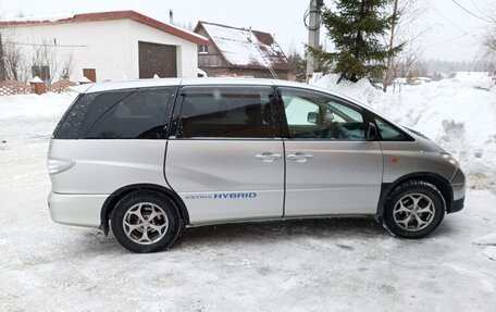 Toyota Estima III рестайлинг -2, 2003 год, 870 000 рублей, 2 фотография