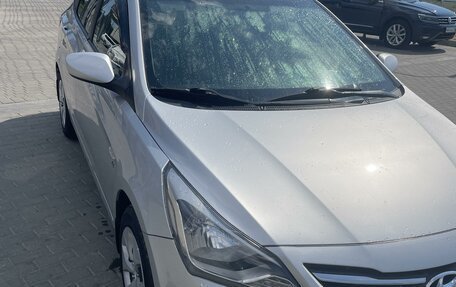 Hyundai Solaris II рестайлинг, 2014 год, 940 000 рублей, 6 фотография