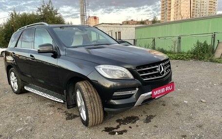 Mercedes-Benz M-Класс, 2013 год, 3 500 000 рублей, 4 фотография