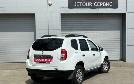 Renault Duster I рестайлинг, 2013 год, 750 000 рублей, 2 фотография