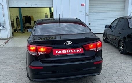 KIA Rio III рестайлинг, 2016 год, 750 000 рублей, 4 фотография