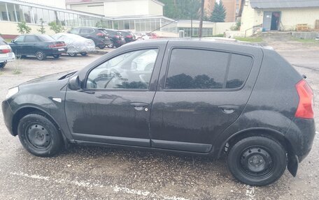 Renault Sandero I, 2012 год, 580 000 рублей, 2 фотография