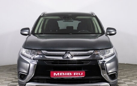 Mitsubishi Outlander III рестайлинг 3, 2018 год, 2 030 000 рублей, 2 фотография