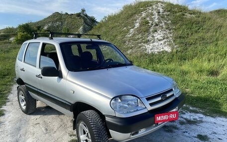 Chevrolet Niva I рестайлинг, 2006 год, 415 000 рублей, 5 фотография