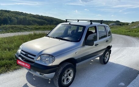 Chevrolet Niva I рестайлинг, 2006 год, 415 000 рублей, 2 фотография