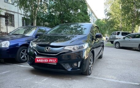 Honda Fit III, 2014 год, 1 230 000 рублей, 2 фотография