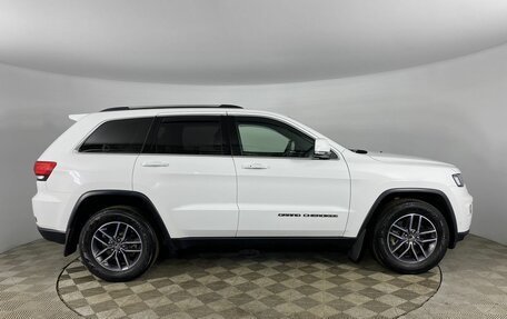 Jeep Grand Cherokee, 2018 год, 4 000 000 рублей, 6 фотография