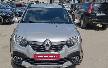 Renault Logan II, 2020 год, 870 000 рублей, 6 фотография