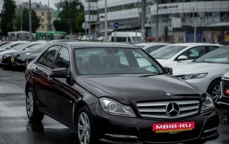 Mercedes-Benz C-Класс, 2011 год, 1 750 000 рублей, 4 фотография