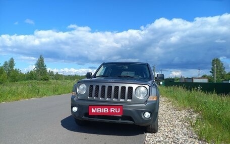 Jeep Liberty (Patriot), 2012 год, 1 100 000 рублей, 2 фотография