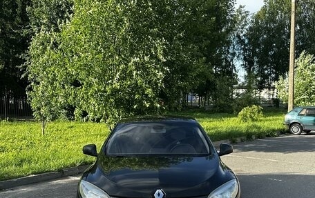 Renault Megane III, 2010 год, 630 000 рублей, 2 фотография