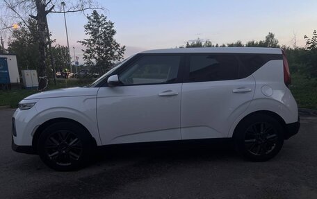 KIA Soul III, 2020 год, 2 350 000 рублей, 3 фотография