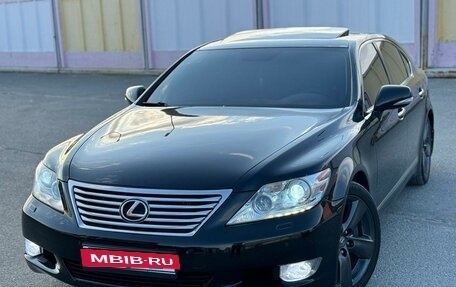 Lexus LS IV, 2010 год, 1 990 000 рублей, 2 фотография