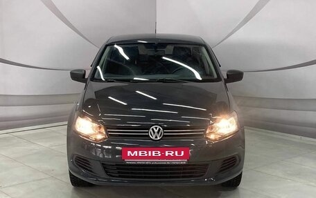 Volkswagen Polo VI (EU Market), 2011 год, 670 000 рублей, 2 фотография