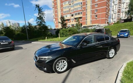 BMW 5 серия, 2021 год, 5 100 000 рублей, 3 фотография