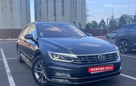 Volkswagen Passat B8 рестайлинг, 2018 год, 2 610 000 рублей, 3 фотография