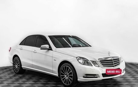 Mercedes-Benz E-Класс, 2012 год, 1 395 000 рублей, 3 фотография