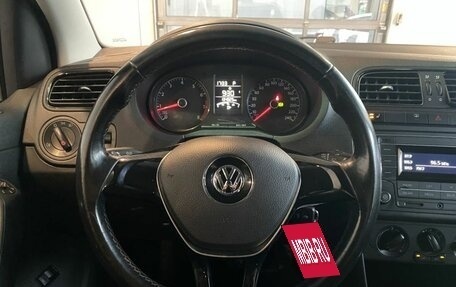 Volkswagen Polo VI (EU Market), 2017 год, 1 110 000 рублей, 10 фотография
