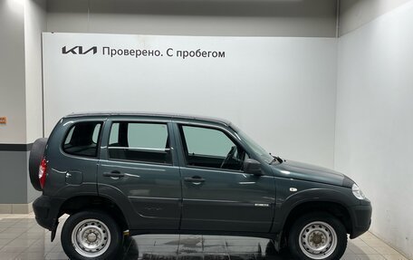 Chevrolet Niva I рестайлинг, 2018 год, 599 000 рублей, 6 фотография