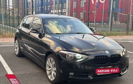 BMW 1 серия, 2012 год, 1 300 000 рублей, 3 фотография