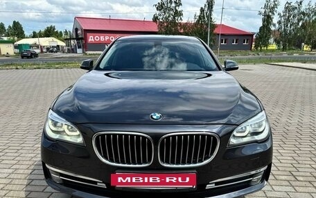 BMW 7 серия, 2015 год, 2 100 000 рублей, 4 фотография