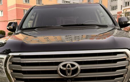 Toyota Land Cruiser 200, 2013 год, 4 999 000 рублей, 3 фотография