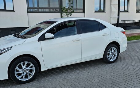 Toyota Corolla, 2016 год, 1 680 000 рублей, 2 фотография