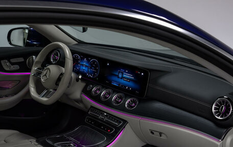 Mercedes-Benz E-Класс, 2020 год, 6 300 000 рублей, 8 фотография