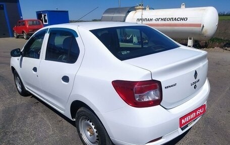 Renault Logan II, 2017 год, 730 000 рублей, 1 фотография